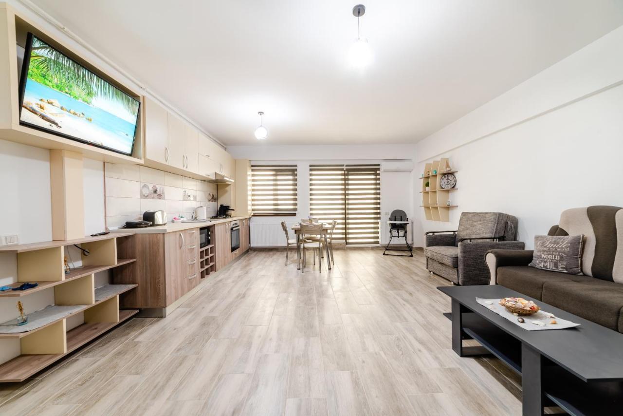 Derya Suites - Mamaia Nord Năvodari Esterno foto