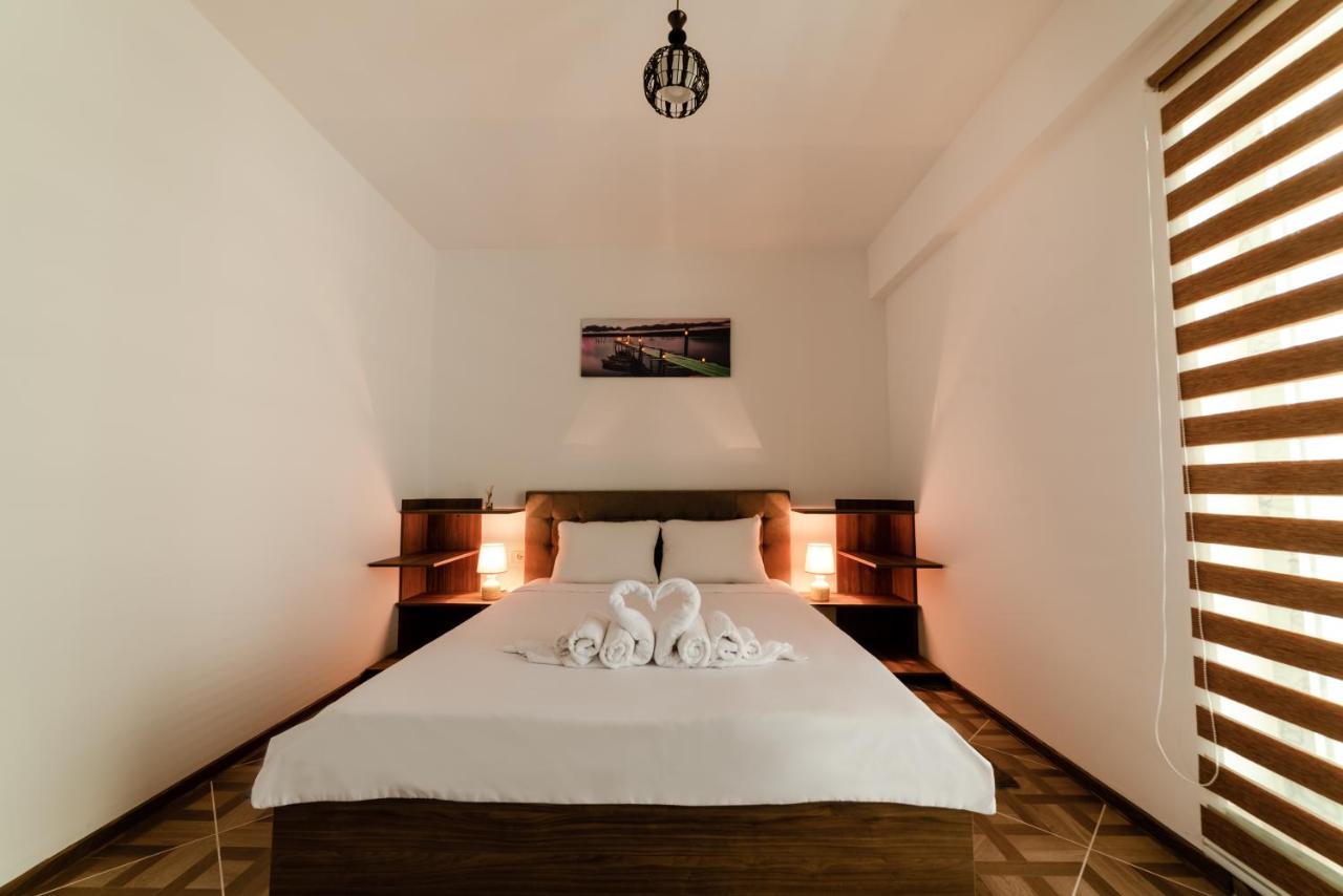 Derya Suites - Mamaia Nord Năvodari Esterno foto