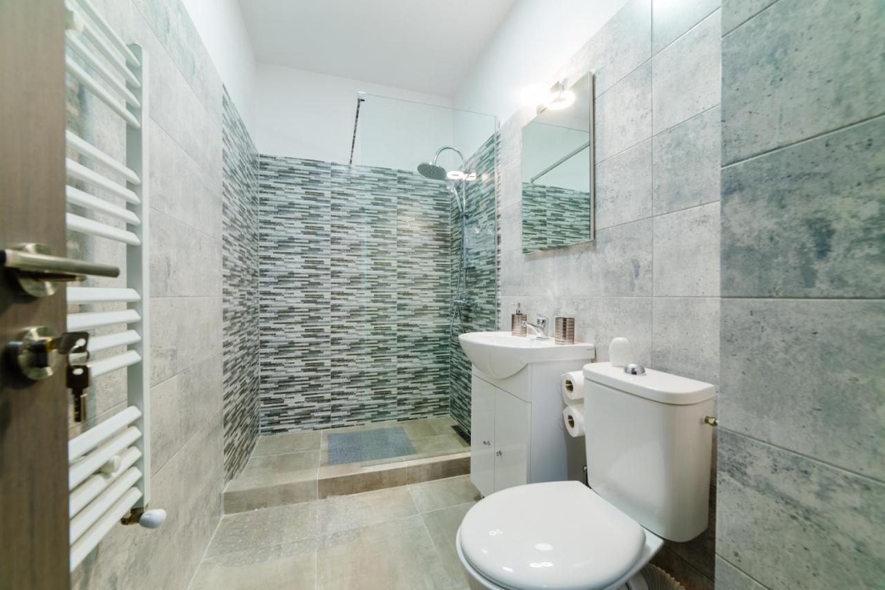 Derya Suites - Mamaia Nord Năvodari Esterno foto