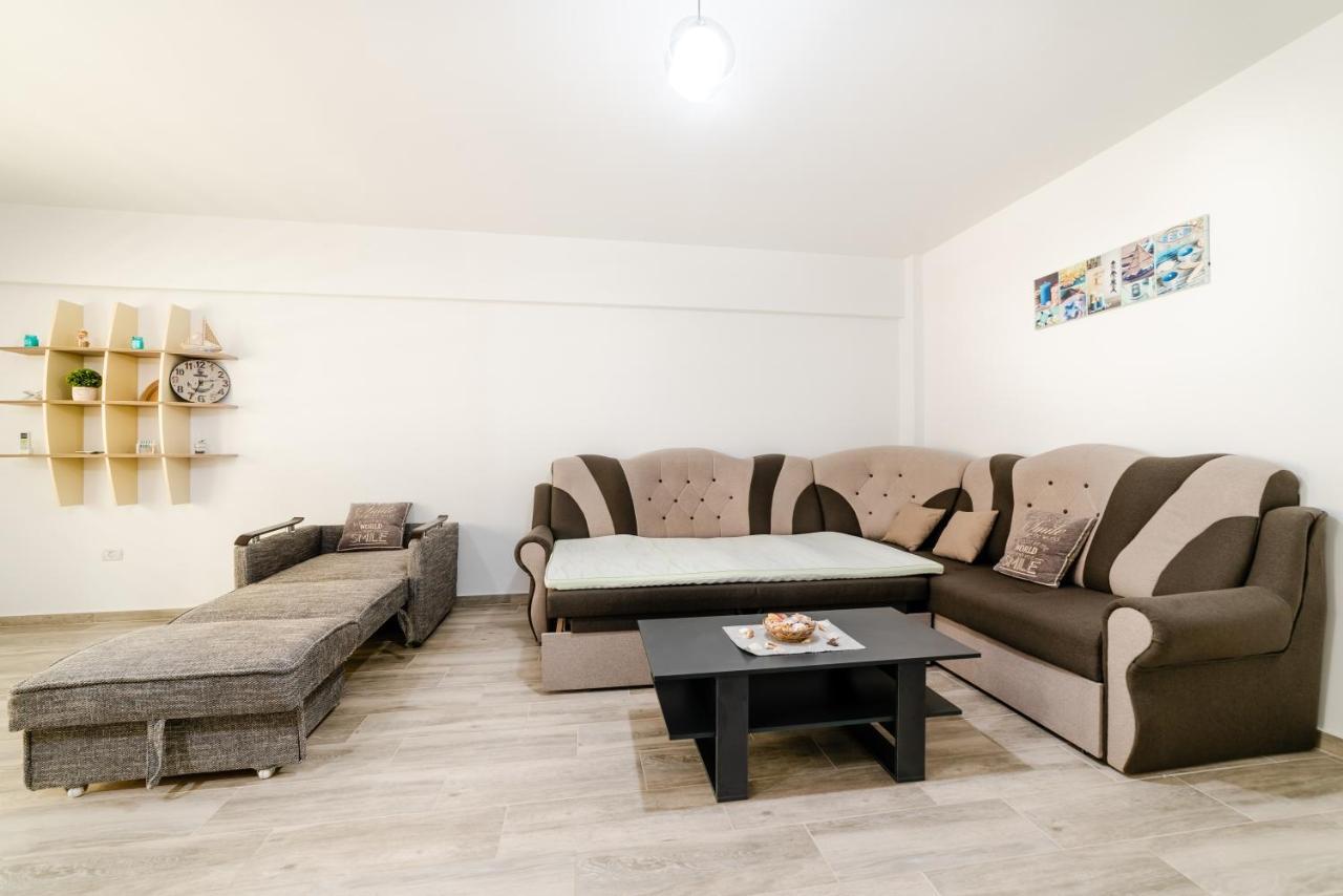 Derya Suites - Mamaia Nord Năvodari Esterno foto