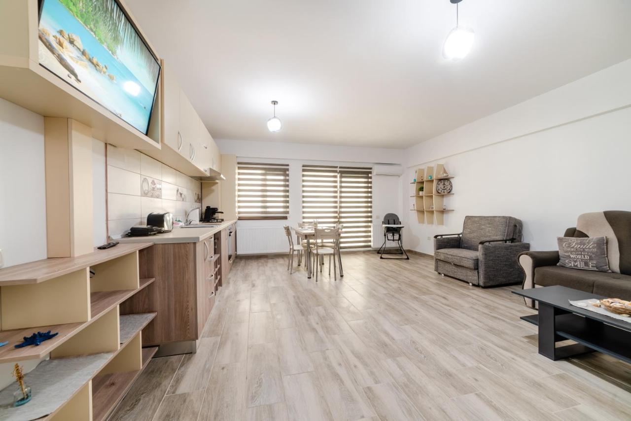 Derya Suites - Mamaia Nord Năvodari Esterno foto